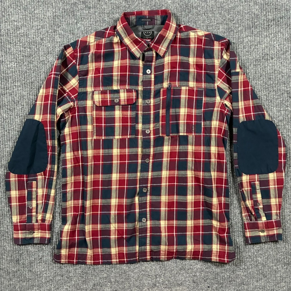 Wrangler ATG Mens Button Up Shirt Medium Regular Fit Red Plaid Outdoor Hiking